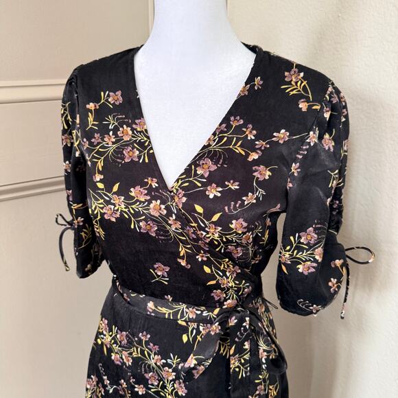 Lovestitch Botanica Black Floral Wrap Mini Dress Whimsygoth Grunge Boho Witchy M - Picture 2 of 7